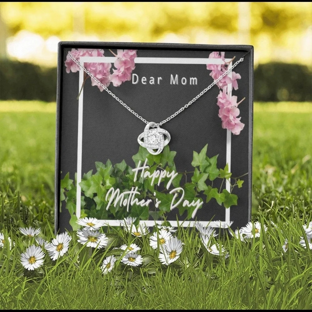 MOTHER’S DAY Gift Box - Picture 4 of 12